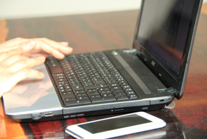 2Fロビーにてwi-fi使えます。